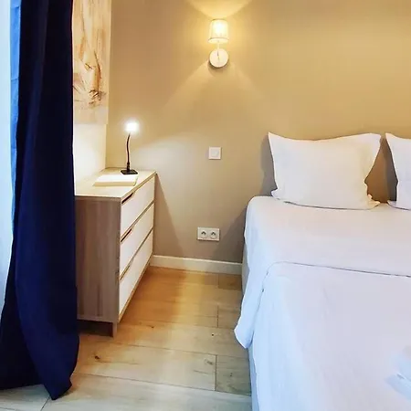 Appartamento 2 Bedroom, 4-6 Pers., 5min To The Beach, Wifi, Ac Nizza